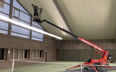 Ventilatoren für die Tennishalle